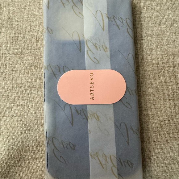 Apple iPhone Case in Stylish Blue - iPhone 16 pro max - Picture 4 of 4